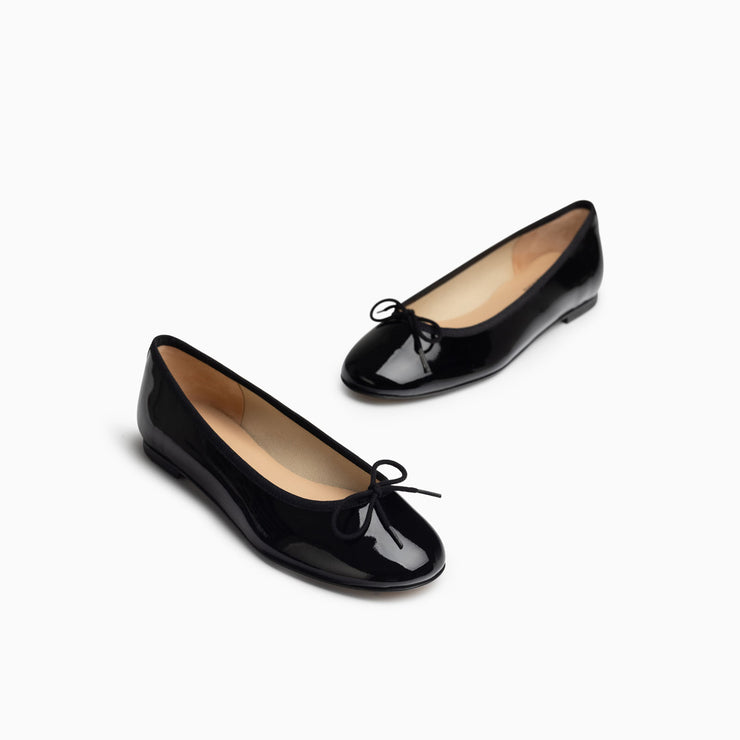 Chanel - Black Ballerina Flats w/ Patent Leather Toe Sz 9