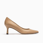 Jon Josef Carlie22 Pump in Beige Leather