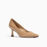 Jon Josef Carlie22 Pump in Beige Leather