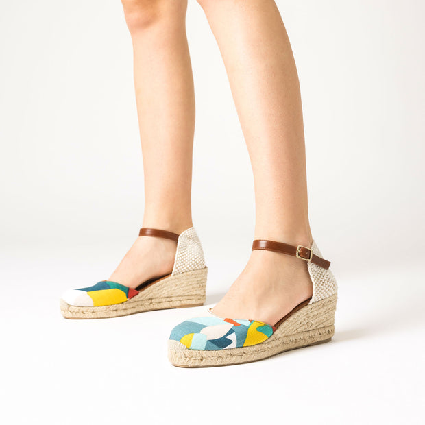 Jon Josef Tenerife Wedge Espadrille in Givi Linen